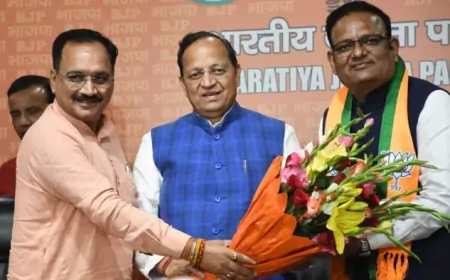 दिल्ली के आप विधायक और पूर्व मंत्री ने थामा BJP दामन