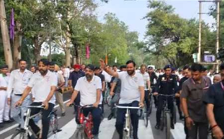 अंबाला में मुख्यमंत्री नायब सिंह सैनी 'राहगीरी' कार्यक्रम में शामिल हुए