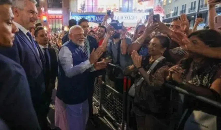 ऑस्ट्रिया में PM मोदी का भव्य स्वागत, ऑस्ट्रियाई कलाकारों ने गाया वंदे मातरम