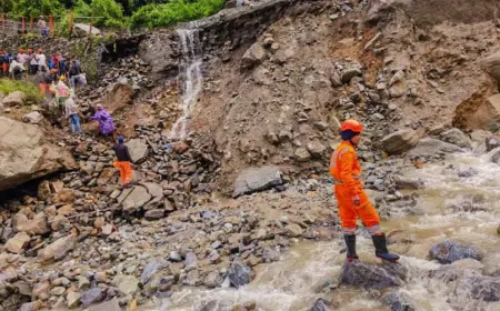 हिमाचल से उत्‍तराखंड तक बारिश ने मचाई तबाही, चारों ओर फैली दहशत 