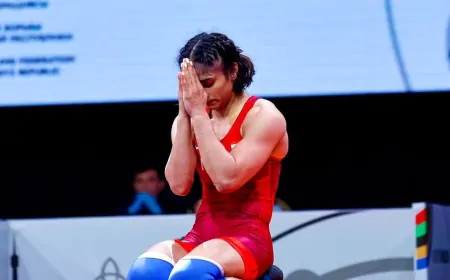 पेरिस ओलंपिक से क्यों 'डिसक्वालीफाई' हुईं विनेश फोगाट? जानें पूरी खबर