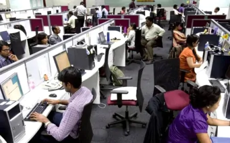 बॉस का फरमान, रक्षाबंधन पर नहीं आए ऑफिस तो कटेगी 7 दिनों की सैलरी 