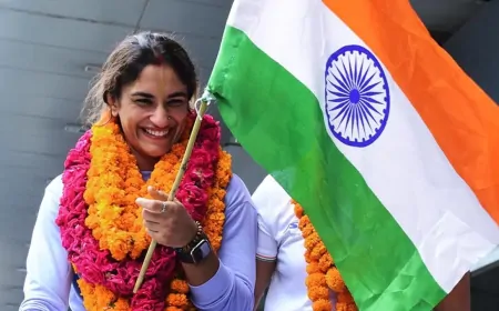 कांग्रेस में विनेश फोगाट की होगी एंट्री!  चुनावी मैदान में आजमा सकती हैं सियासी दांव