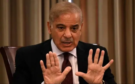 पाकिस्तान की शहबाज सरकार ने सरकारी कर्मचारियों को लेकर सुनाया तुगलकी फरमान