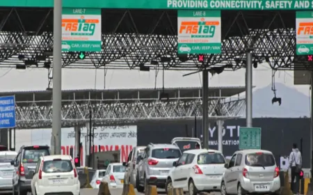 Toll Plaza को लेकर केंद्र सरकार ने बदले नियम, अब इतने किलोमीटर तक टोल होगा Free