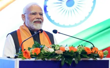 PM मोदी आज देशवासियों को देंगे नए हवाईअड्डों की सौगात, 8 एयरपोर्टों का करेंगे शिलान्यास-लोकार्पण 