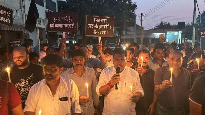 सड़क पर उतरे सिटी ब्यूटीफुल Chandigarh के व्यापारी, कैंडल मार्च निकालकर लगाया बड़ा आरोप