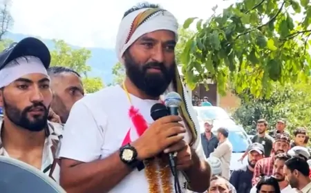 कौन हैं कश्मीर में AAP का खाता खोलने वाले मेहराज मलिक,  क्यों चुनी आम आदमी पार्टी?