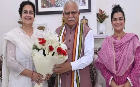 केंद्रीय मंत्री मनोहर लाल से मिली किरण चौधरी और श्रुति चौधरी, प्रचण्ड जीत हासिल करने पर दी बधाई