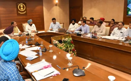 ग्रामीण क्षेत्रों में पीने वाले साफ़ पानी और सेनिटेशन सेवाओं को यकीनी बनाया जायेः हरदीप सिंह मुंडिया