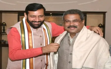 मुख्यमंत्री नायब सिंह सैनी ने केंद्रीय शिक्षा मंत्री धर्मेंद्र प्रधान से की मुलाकात, कई अहम विषयों पर हुई चर्चा