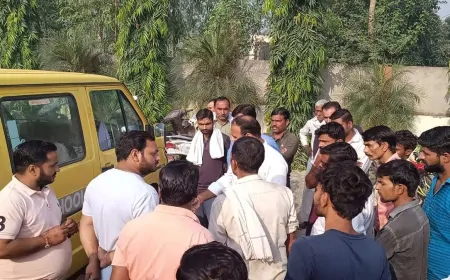 UP News: अमरोहा में स्कूल वैन पर हमला ! फायरिंग और पथराव से बच्चों में दहशत