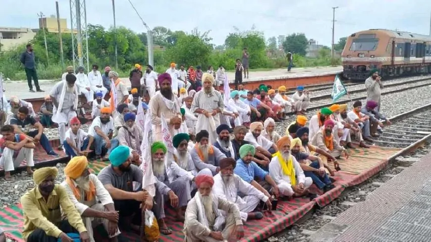 हरियाणा-पंजाब में रेलवे ट्रैक पर धरना देंगे किसान, 2 घंटे ट्रेनें रहेंगी बंद 