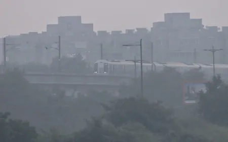 दिल्ली में प्रदूषण का कहर, इन इलाकों में AQI 400 के पार