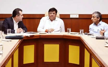 नागरिक उड्डयन मंत्री विपुल गोयल ने अधिकारियों के साथ की बैठक, बेहतर हवाई यात्रा उपलब्ध कराने के दिए निर्देश