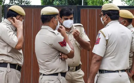 दिल्ली: गैंगस्टर लॉरेंस बिश्नोई और नीरज बवानिया के खिलाफ एक्शन, ठिकानों पर रात भर चली छापेमारी