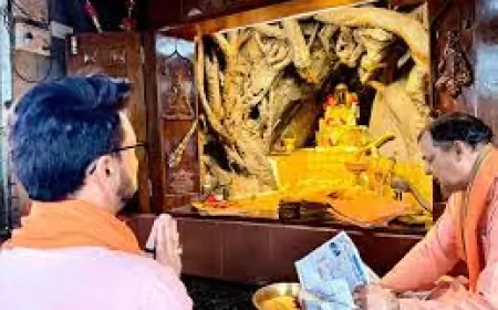 सांसद अनुराग ठाकुर ने  देवघर में बाबा श्री बैद्यनाथ मंदिर में किए दर्शन