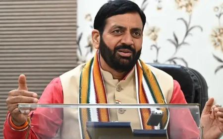 हरियाणा के CM ने धुंध  के मौसम में सड़क सुरक्षा बढ़ाने के लिए राष्ट्रीय और राज्य राजमार्गों पर सफेद पट्टी लगाने के दिए निर्देश