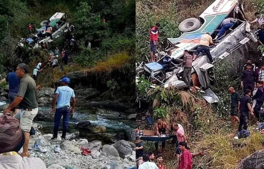 Uttarakhand bus accident: अल्मोड़ा में यात्रियों से भरी बस गहरी खाई में गिरी, अब तक इतनों की मौत