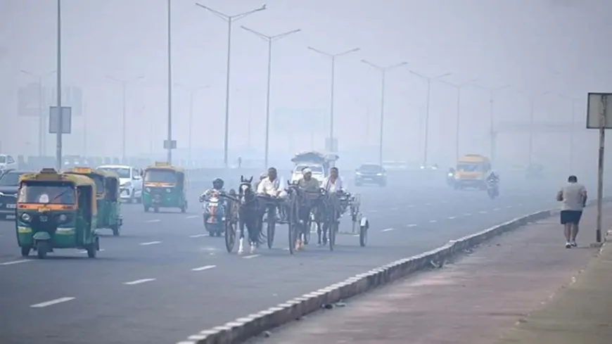 दिल्ली में सांस लेना मुश्किल ! AQI 360 के पार.. कई इलाकों की हवा बेहद खराब