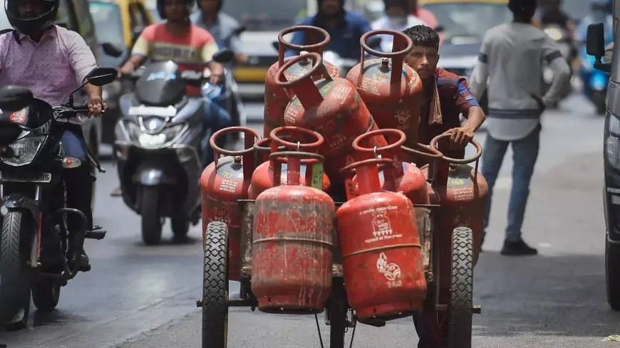 LPG Gas Cylinder: 450 रुपए में मिलेगा गैस सिलेंडर! बस करना होगा ये काम