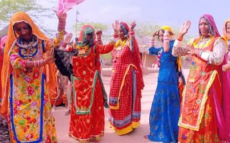 राज्यों की कला और संस्कृति का संगम: कलाकारों ने दी शानदार नृत्य प्रस्तुति