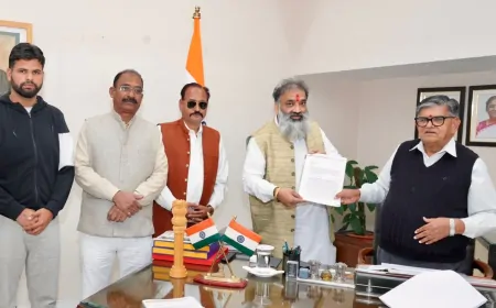 सुखबीर बादल पर हुई फायरिंग को लेकर पंजाब के राज्यपाल से मिले एंटी टेररिस्ट फ्रंट इंडिया के राष्ट्रीय अध्यक्ष वीरेश शांडिल्य, धार्मिक स्थलों पर केंद्रीय सुरक्षा लगाने की रखी मांग