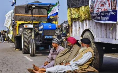 पंजाब पुलिस ने शंभू बॉर्डर पर किसान नेताओं से की बात, दिल्ली कूच से पहले बनी ये सहमति