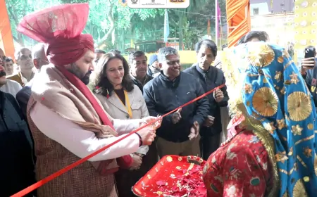 कुरुक्षेत्र में मिट्टी की कलाकृतियों की प्रदर्शनी, केवीआईसी के अध्यक्ष ने किया उद्घाटन