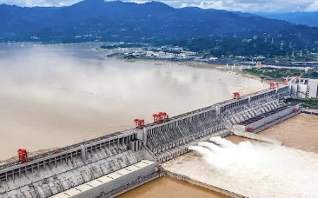 China बनाने जा रहा है ब्रह्मपुत्र नदी पर दुनिया का सबसे बड़ा बांध, भारत के लिए बन सकता है बड़ा खतरा ! 