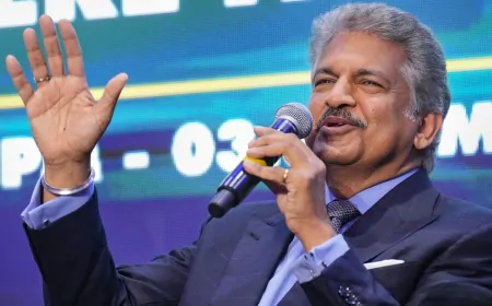 आनंद महिंद्रा की 90 घंटे काम पर अलग सोच, कहा- 'मेरी पत्नी बेहद खूबसूरत, मुझे उसे निहारना...'