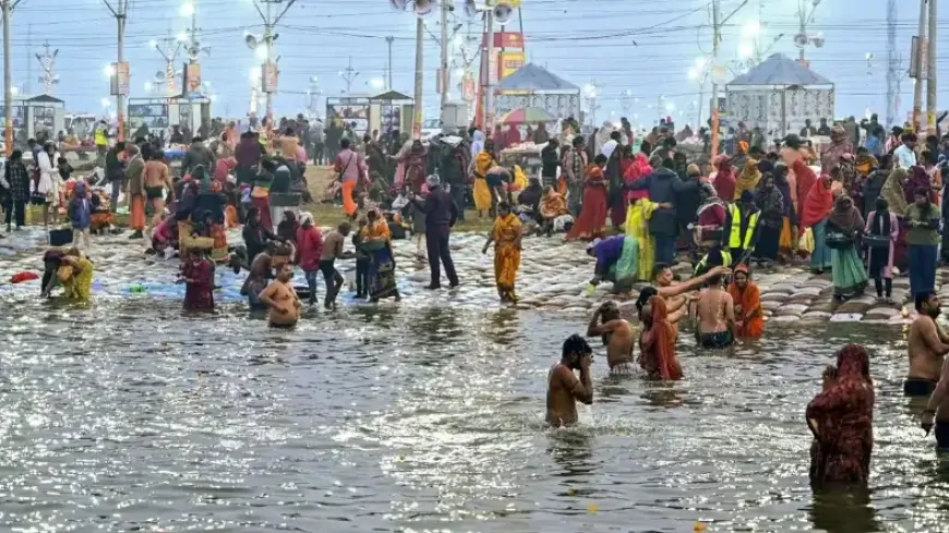 मकर संक्रांति के अवसर पर महाकुंभ 2025 का आज पहला शाही स्नान, जानें शुभ मुहूर्त