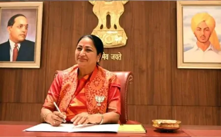 CM रेखा गुप्ता मंत्री समेत पहुंची सचिवालय, क्यों नहीं संभाला कार्यभार?