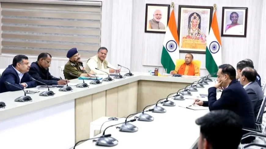 प्रयागराज महाकुंभ 2025: CM योगी ने अधिकारियों को साथ माघी पूर्णिमा स्नान से पहले की बैठक