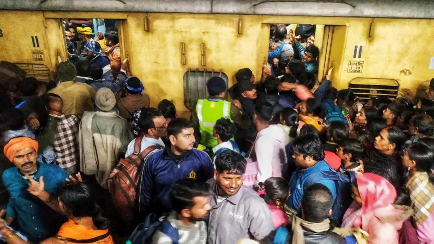 नई दिल्ली स्टेशन पर भगदड़ मचने से हुआ हादसा, रेलवे ने दिए उच्चस्तरीय जांच के आदेश