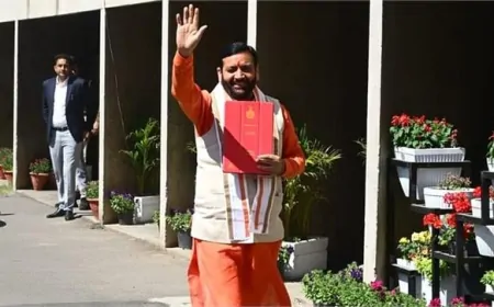 50 लाख युवाओं को नौकरी, छात्राओं को 1 लाख की छात्रवृत्ति, CM सैनी के पिटारे से क्या-क्या मिला?