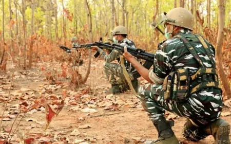 बीजापुर-दंतेवाड़ा में नक्सलियों पर बड़ा एक्शन, 18 को किया ढेर