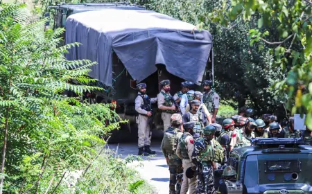 जम्मू-कश्मीर: कठुआ में सुरक्षाबलों की बड़ी कार्रवाई,  मुठभेड़ में 3 आतंकी ढेर, 3 जवान शहीद