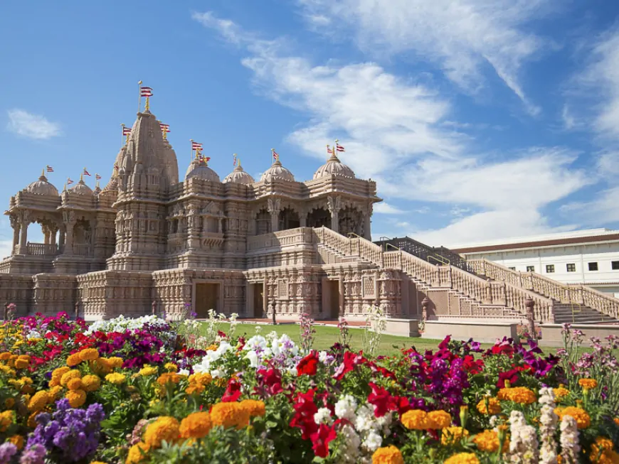US Hindu Temple: अमेरिका के Chino Hills स्थित एक BAPS हिंदू मंदिर में तोड़फोड़