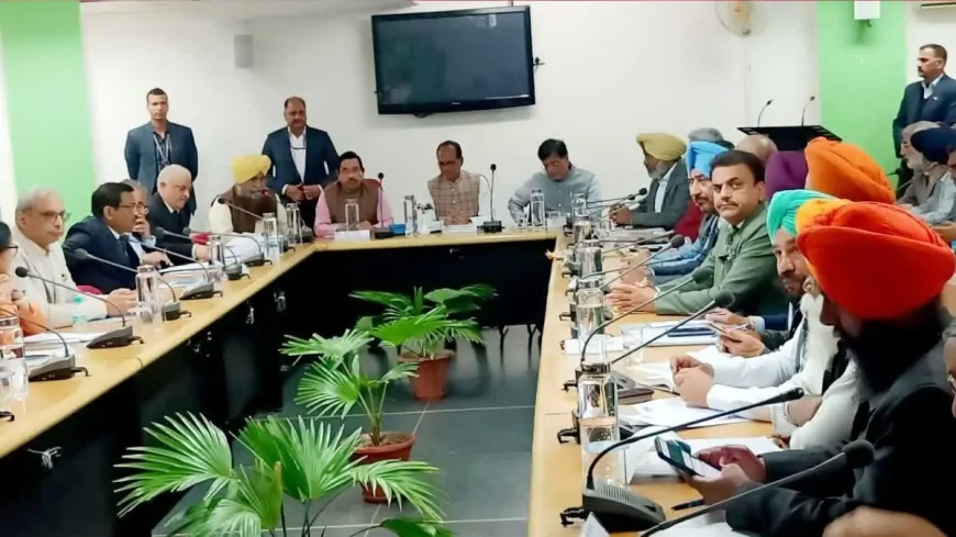 केंद्र सरकार और किसानों के बीच सातवें दौर की बैठक हुई खत्म, सीमाओं पर बढ़ाई गई सुरक्षा