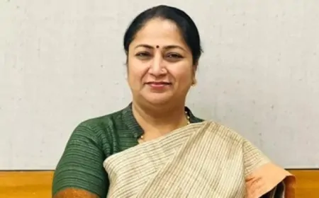 दिल्ली CM रेखा गुप्ता ने बार काउंसिल के कार्यक्रम में 1,400 नए वकीलों का किया स्वागत