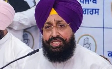 बाजवा के घर पहुंची पंजाब पुलिस की टीम, प्रताप बाजवा से पुलिस ने की पूछताछ