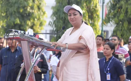 अंबेडकर जयंती पर वॉकथॉन का आयोजन, CM रेखा गुप्ता ने वॉकथॉन को दिखाई हरी झंडी