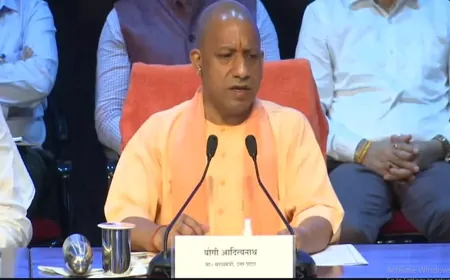 CM योगी आदित्यनाथ ने की नगर विकास विभाग के साथ की समीक्षा बैठक