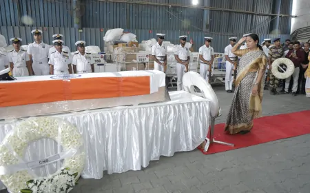 शहीद लेफ्टिनेंट विनय नरवाल का पार्थिव शरीर लाया गया दिल्ली, CM रेखा गुप्ता ने दी श्रद्धांजलि