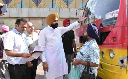 मंत्री लालजीत सिंह भुल्लर ने किया औचक निरीक्षण, RTO दफ्तर का किया औचक निरीक्षण