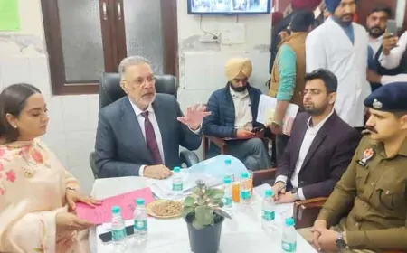 अमृतसर पहुंचे स्वास्थ्य मंत्री डॉ. बलबीर सिंह, विधायकों और जिला प्रशासन अधिकारियों के साथ की  बैठक
