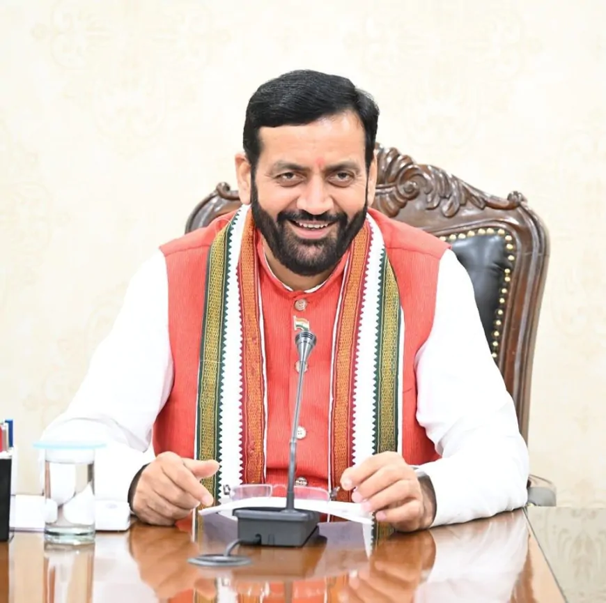 प्राचीन चंडी माता मंदिर पहुंचे CM सैनी, पूर्व स्पीकर ज्ञानचंद गुप्ता भी रहे मौजूद