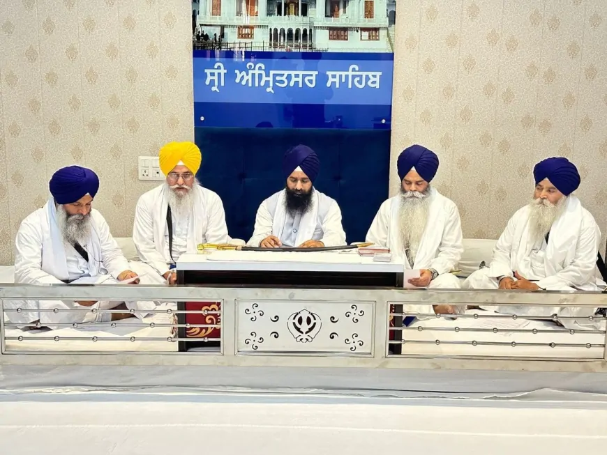 अमृतसर में पांच सिंह साहिबानों की हुई बैठक, पंथ से जुड़े मामलों पर की गई चर्चा