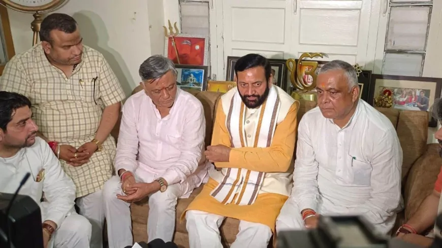 मनोरंजन कालिया से मिले हरियाणा CM सैनी, मनोरंजन कालिया के आवास पर की मुलाकात